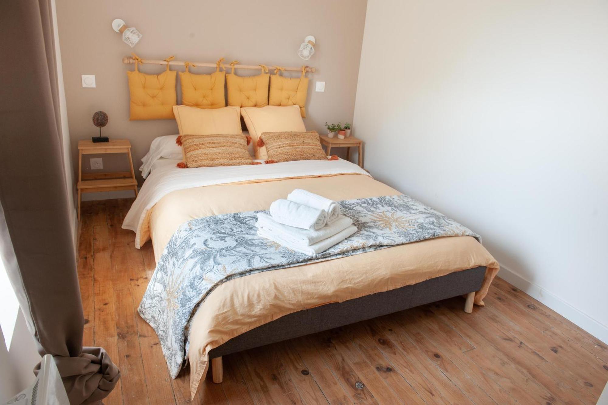 Immeuble De 3 Appartements Avec Cour Interieure Brest Extérieur photo