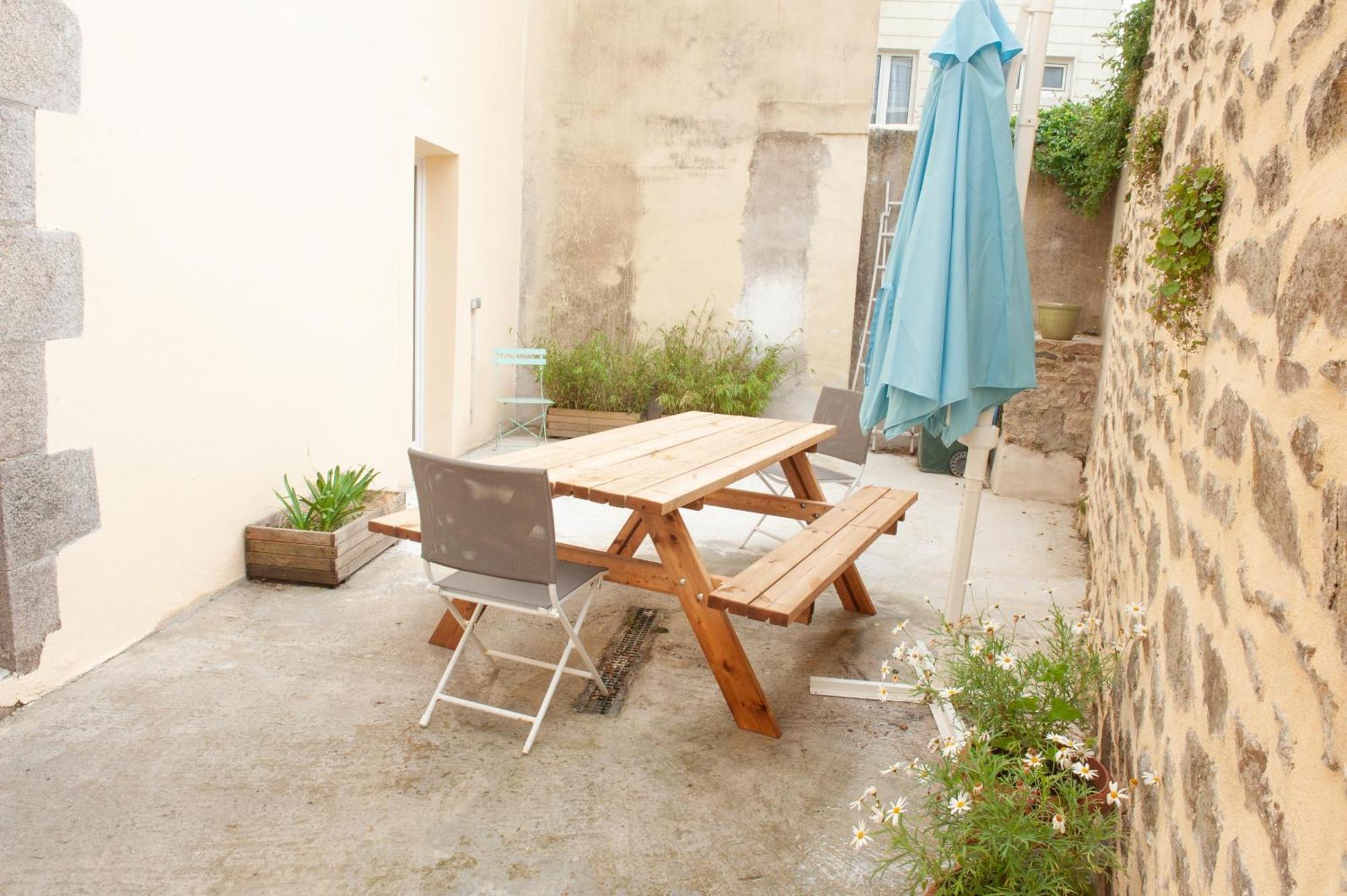 Immeuble De 3 Appartements Avec Cour Interieure Brest Extérieur photo